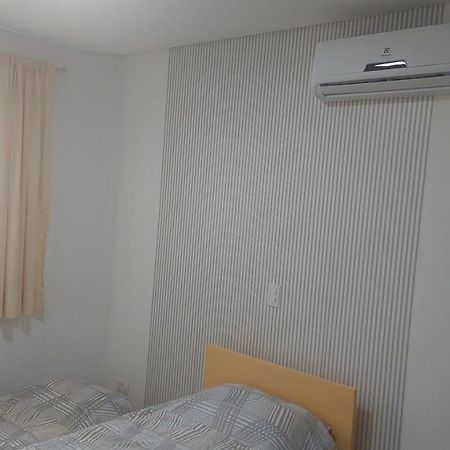 Ótimo apartamento sobreloja com wifi e estacionamento incluso Maringá Exterior foto
